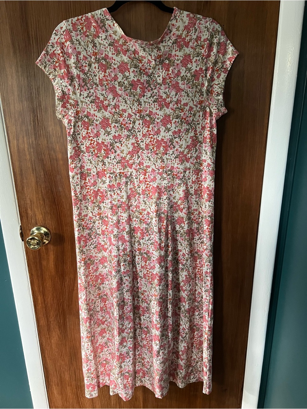 Sahalie Floral Midi Dress - Picture 4 of 4